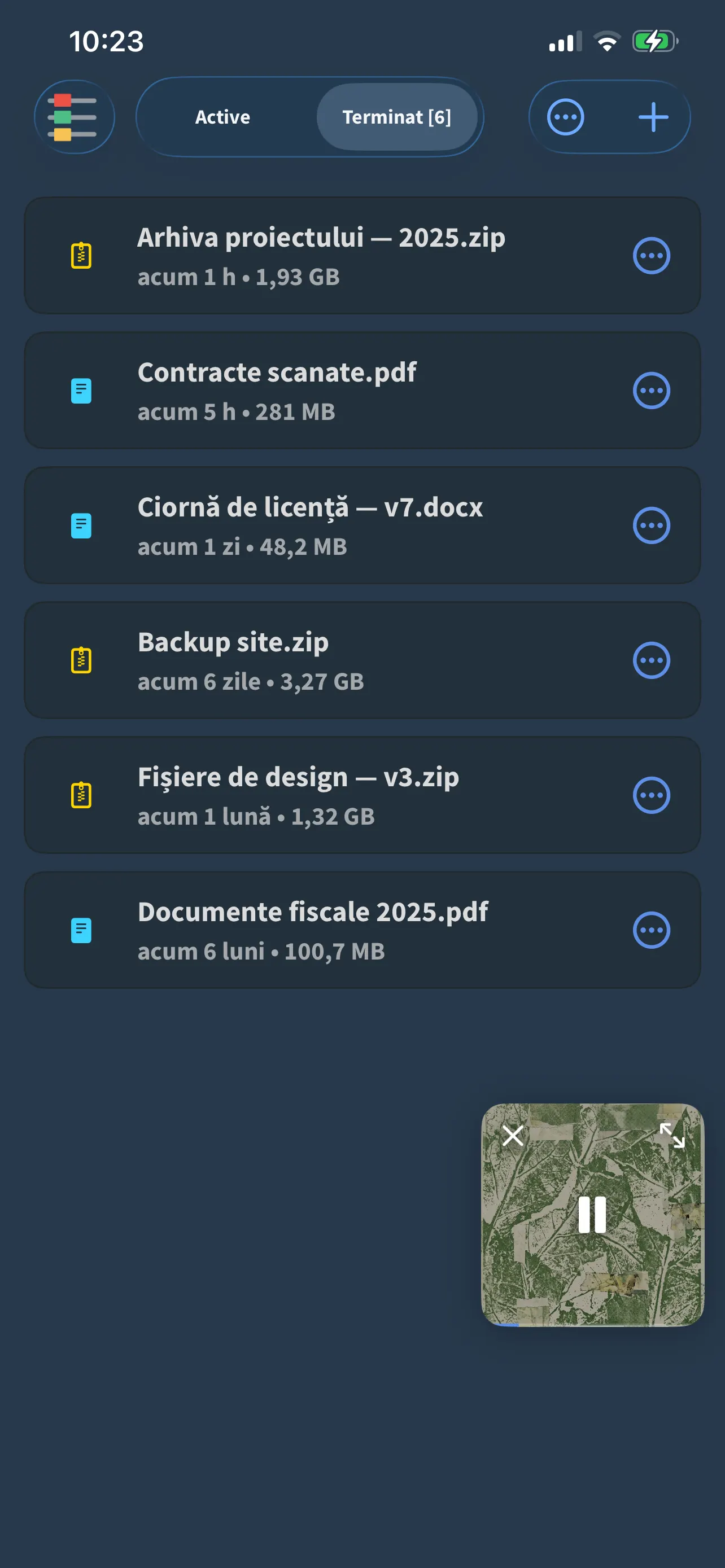 Lista de descărcări din FoxFM cu fișiere ZIP, PDF și DOCX terminate și mărimile lor
