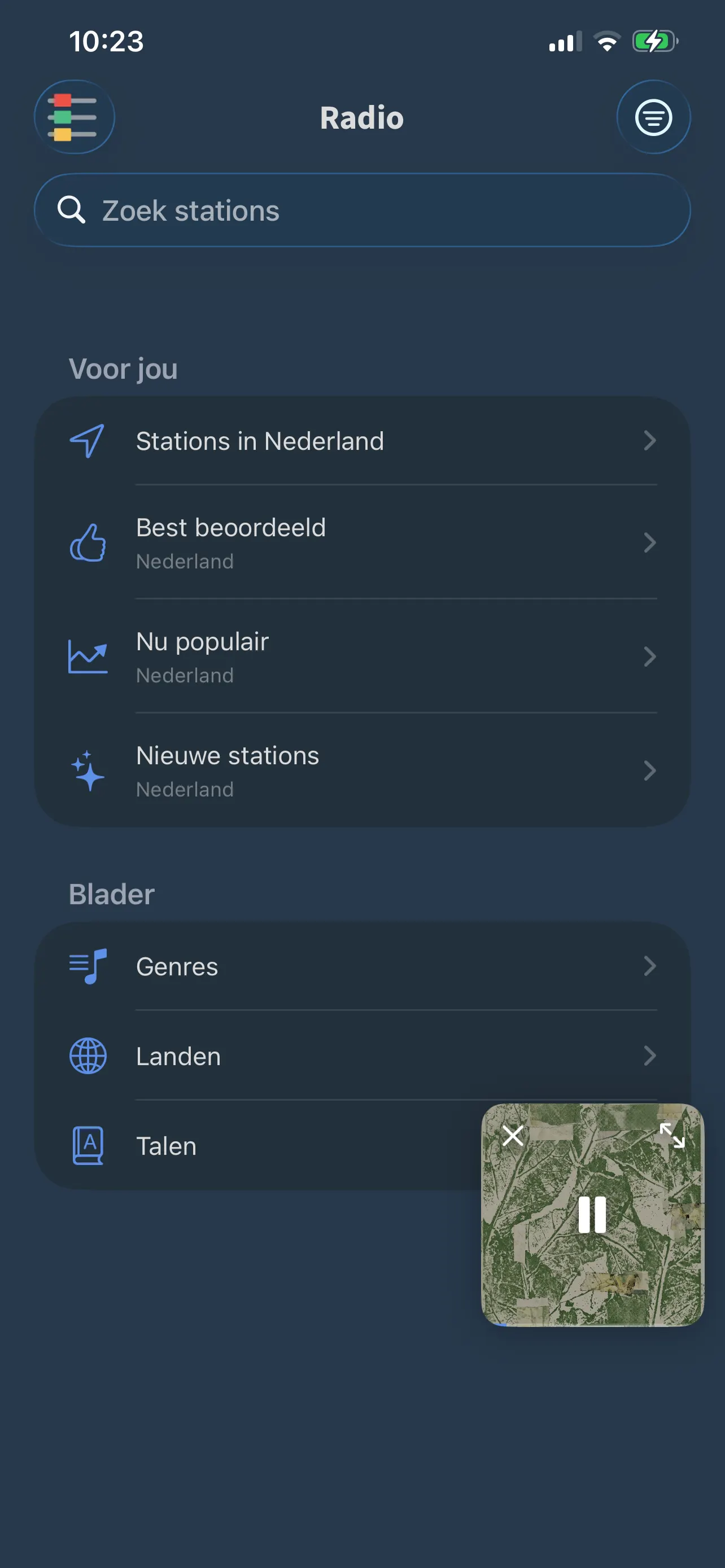 De radiostartpagina van FoxFM: zenders bij jou in de buurt, best beoordeeld, nu populair en nieuw, plus bladeren op genre, land of taal