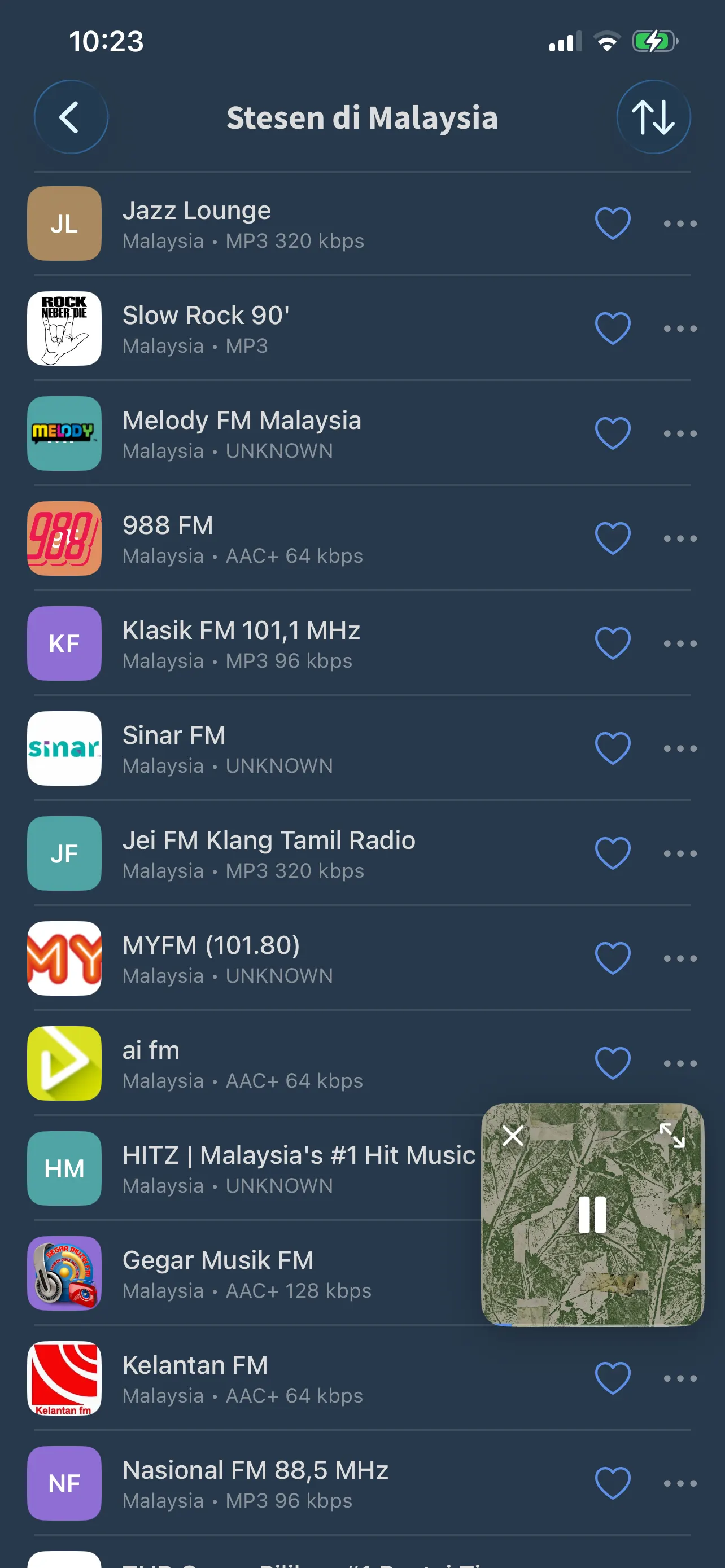 Senarai stesen radio dalam FoxFM dengan logo stesen dan medan carian