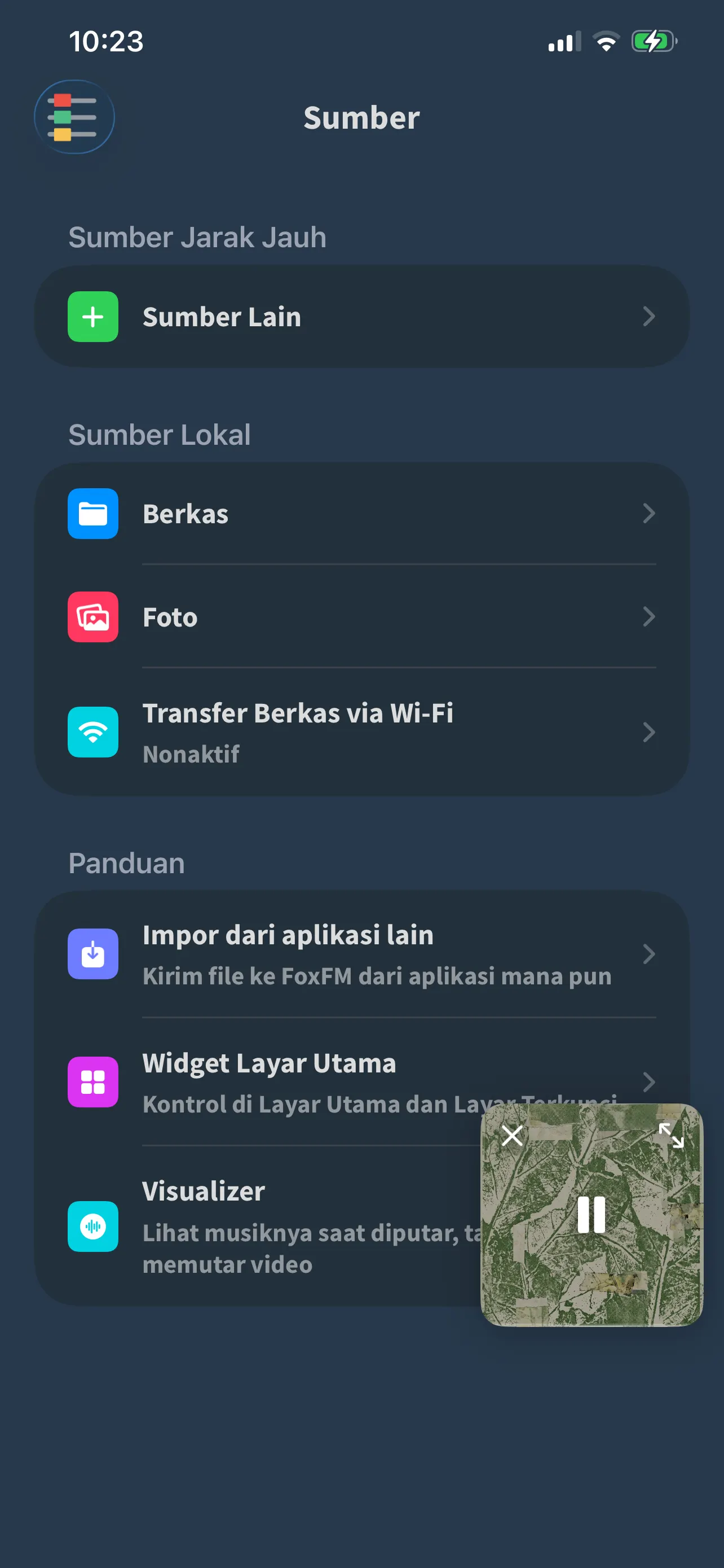 Layar Sumber di FoxFM: Files, Foto, dan Transfer Berkas via Wi-Fi, dengan bagian Panduan di bawahnya