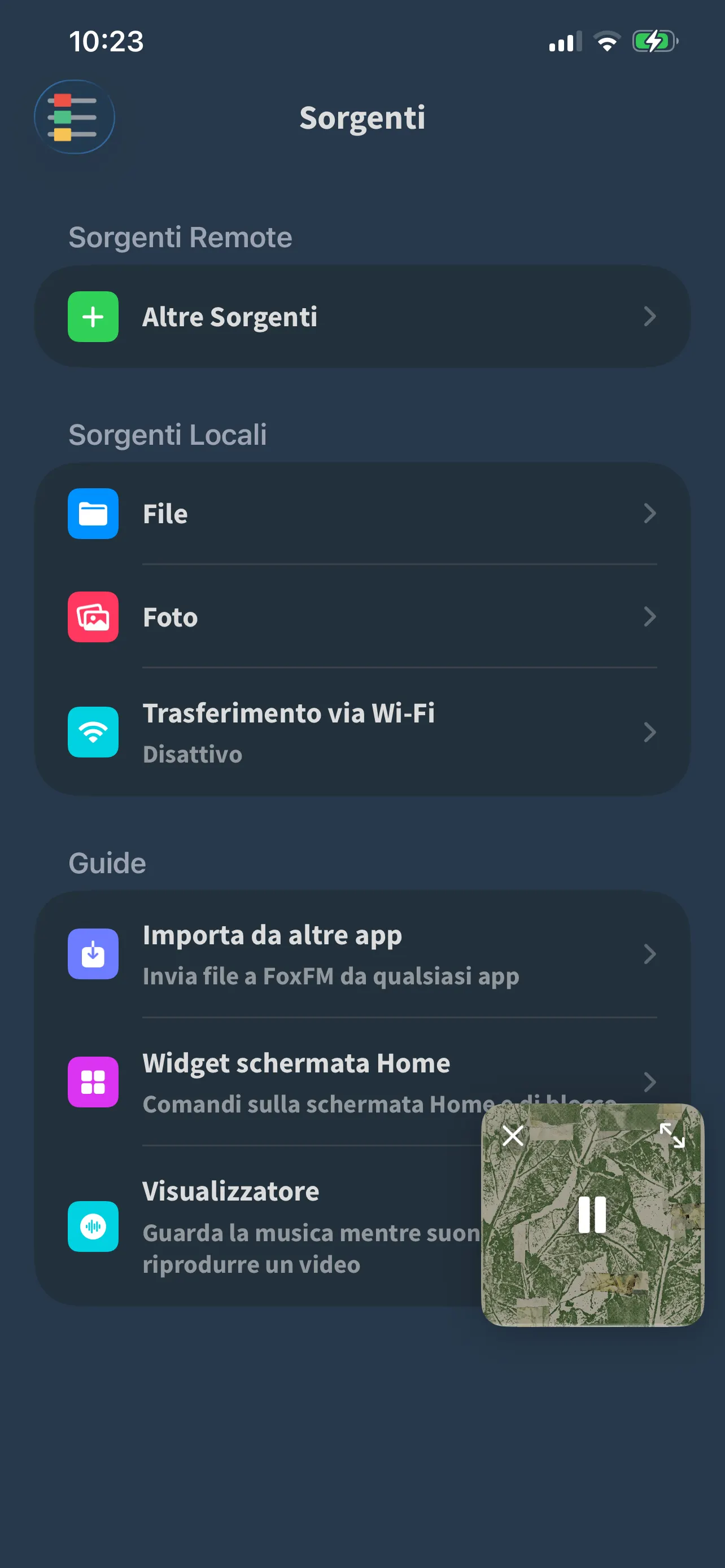 La schermata Sorgenti di FoxFM: File, Foto e Trasferimento via Wi-Fi, con la sezione Guide sotto